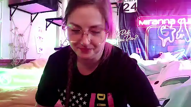 Snapshot of mirannacult chatting on March 2025 02:43:02 PM mirannacult online show from March 2025 02:43:02 PM