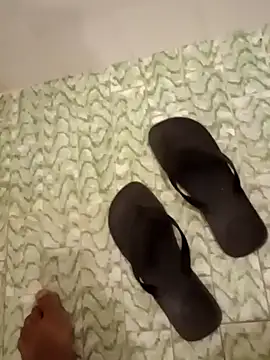 rdnovomg online show from December 2024 09:57:01 PM