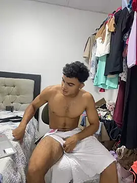 Mentriplex online show from December 2024 01:47:01 AM