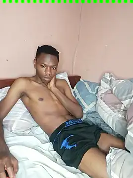 Snapshot of fireboyafrica chatting on February 2025 05:44:02 AM fireboyafrica online show from February 2025 05:44:02 AM