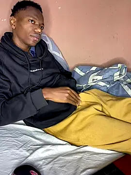 Snapshot of fireboyafrica chatting on September 2025 11:37:02 PM fireboyafrica online show from September 2025 11:37:02 PM