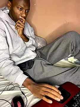 Snapshot of fireboyafrica chatting on September 2025 12:03:02 AM fireboyafrica online show from September 2025 12:03:02 AM