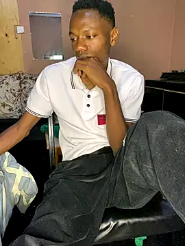 Snapshot of fireboyafrica chatting on October 2025 01:14:01 PM fireboyafrica online show from October 2025 01:14:01 PM