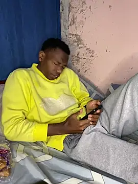 Snapshot of fireboyafrica chatting on November 2025 11:48:01 PM fireboyafrica online show from November 2025 11:48:01 PM