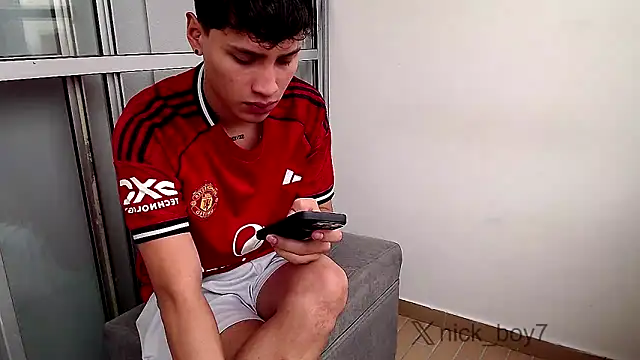 pipeynick online show from February 2026 12:23:02 PM