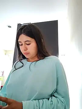  maiahairy  online show from November 2025 08:36:02 PM