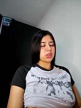  maiahairy  online show from November 2025 11:38:01 PM