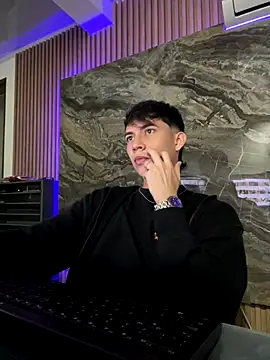 Snapshot of RyanGosslling_ chatting on December 2025 11:59:01 AM RyanGosslling online show from December 2025 11:59:01 AM