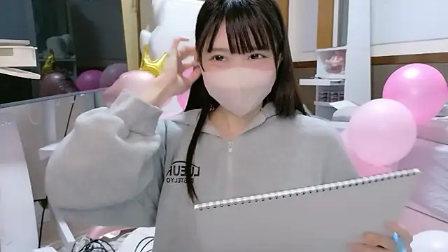 Snapshot of YUNOCHI_nyanko chatting on October 2025 10:23:02 AM YUNOCHI nyanko online show from October 2025 10:23:02 AM