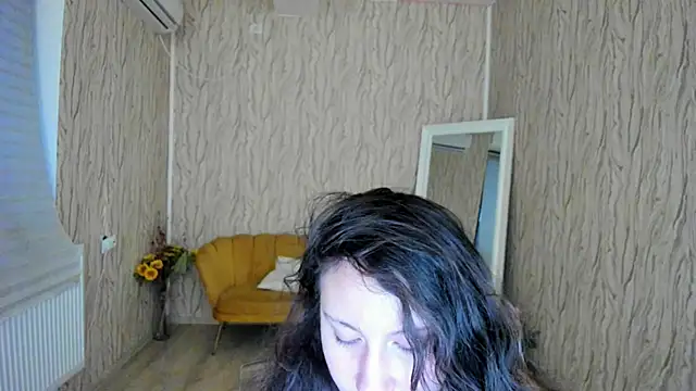 AishaRouhi online show from January 2025 05:27:01 AM