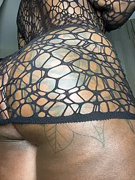 Hugemassivebootie online show from July 2026 05:26:02 PM
