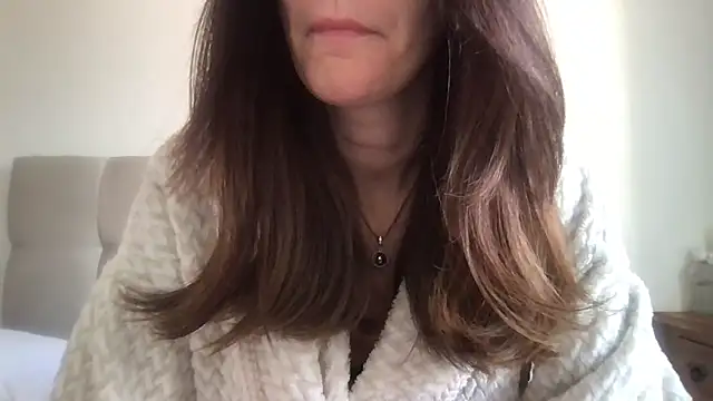 Snapshot of paolajonez chatting on October 2025 05:51:02 PM paolajonez online show from October 2025 05:51:02 PM