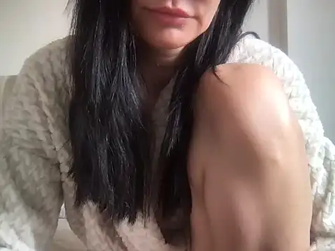 paolajonez online show from August 2026 01:35:01 PM