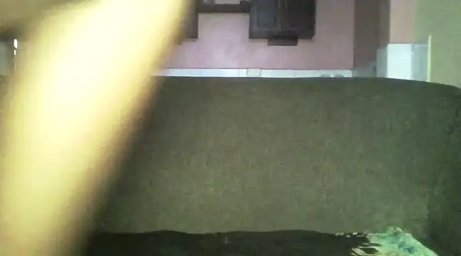 Snapshot of Sexxy_bre chatting on December 2024 06:27:01 AM Sexxy bre online show from December 2024 06:27:01 AM