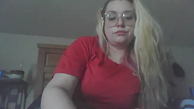 Snapshot of Lalalynn chatting on June 2026 07:56:02 PM Lalalynn online show from June 2026 07:56:02 PM