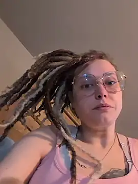 Snapshot of Lalalynn chatting on July 2026 05:45:02 PM Lalalynn online show from July 2026 05:45:02 PM