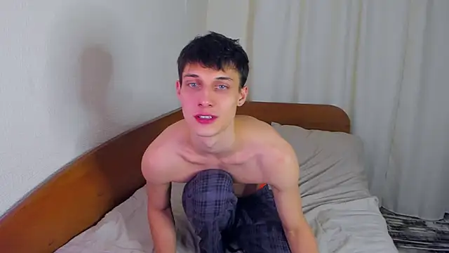 Kent Ross online show from December 2025 09:42:01 PM