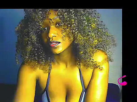 Snapshot of lilylovexx chatting on May 2026 12:10:01 PM lilylovexx online show from May 2026 12:10:01 PM
