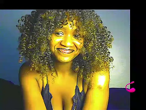 Snapshot of lilylovexx chatting on May 2026 12:13:02 PM lilylovexx online show from May 2026 12:13:02 PM
