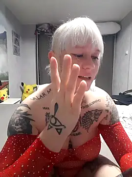 poussichienne online show from September 2025 08:27:02 AM