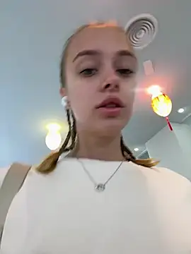 enjoy my beauty online show from January 2025 04:09:01 AM