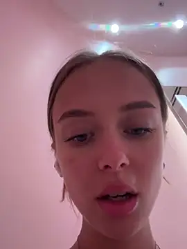 enjoy my beauty online show from February 2025 07:18:01 AM