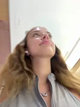 enjoy my beauty online show from March 2025 04:38:01 AM