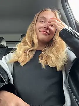 enjoy my beauty online show from October 2025 07:08:01 AM