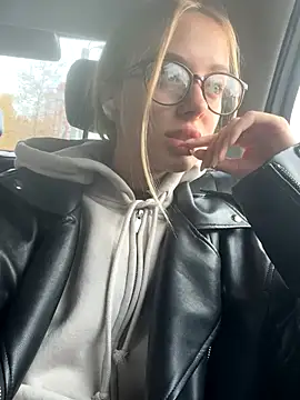 enjoy my beauty online show from October 2025 07:20:02 AM