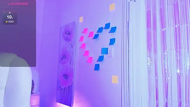 Snapshot of Haanna__ chatting on February 2025 01:57:01 AM Haanna online show from February 2025 01:57:01 AM