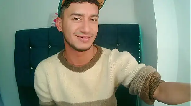 Kevin Torres online show from January 2025 04:27:02 AM