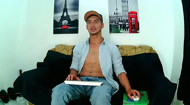 Kevin Torres online show from February 2025 11:50:01 PM