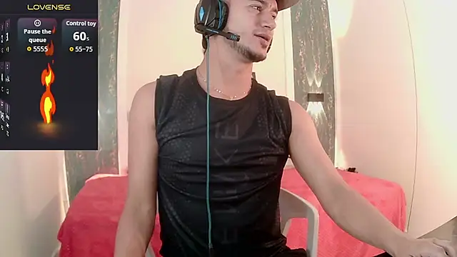 Kevin Torres online show from September 2025 10:12:01 PM