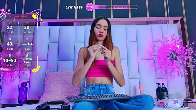 AuraRoss online show from February 2026 07:03:02 PM