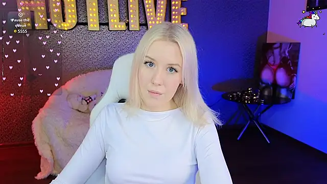 Selenatrend online show from January 2025 12:22:01 PM