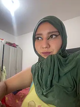 hannahayat online show from April 2026 07:41:01 PM