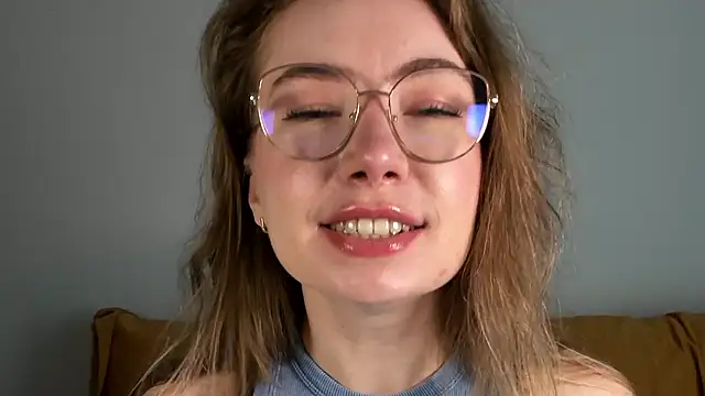 Snapshot of Mia_Tasty chatting on July 2026 01:18:01 PM Mia Tasty online show from July 2026 01:18:01 PM