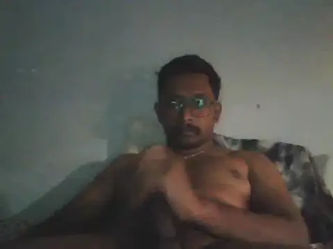 Snapshot of chennaibull101 chatting on October 2025 02:02:01 PM chennaibull101 online show from October 2025 02:02:01 PM