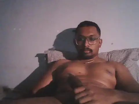 Snapshot of chennaibull101 chatting on October 2025 02:26:01 PM chennaibull101 online show from October 2025 02:26:01 PM