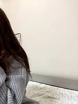 Snapshot of AnaWest chatting on November 2025 04:22:02 AM AnaWest online show from November 2025 04:22:02 AM