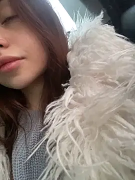 Snapshot of AnaWest chatting on November 2025 05:29:02 AM AnaWest online show from November 2025 05:29:02 AM