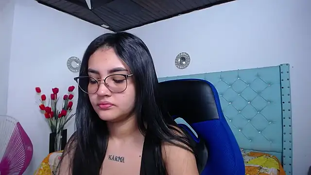 Snapshot of antonella_sweetlittle chatting on March 2026 11:23:01 AM antonella sweetlittle online show from March 2026 11:23:01 AM