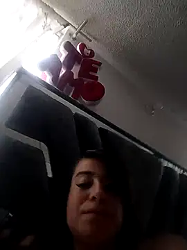 Snapshot of Alona_Evans chatting on February 2025 08:03:01 PM Alona Evans online show from February 2025 08:03:01 PM