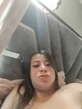 Snapshot of Alona_Evans chatting on June 2026 04:07:01 PM Alona Evans online show from June 2026 04:07:01 PM