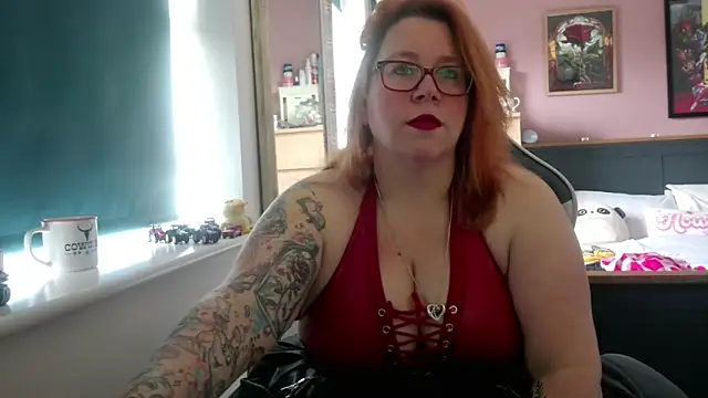 Snapshot of NikiDeeOfficial chatting on January 2026 12:29:02 PM NikiDeeOfficial online show from January 2026 12:29:02 PM