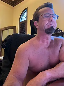 sluttydylan online show from February 2026 06:38:01 PM