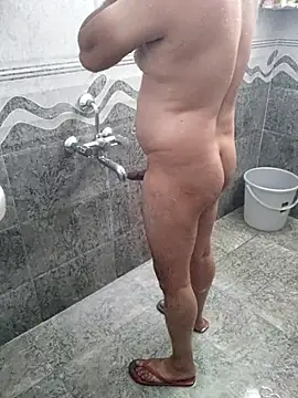 kaan3o3 online show from April 2026 06:09:01 AM