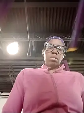 madamsensuale online show from April 2026 05:02:02 PM