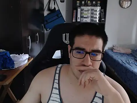 thealfawolf01 online show from March 2026 04:13:02 PM