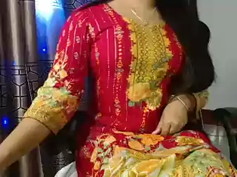 Snapshot of Unlucky-flowers chatting on January 2025 07:41:01 AM Unlucky-flowers online show from January 2025 07:41:01 AM